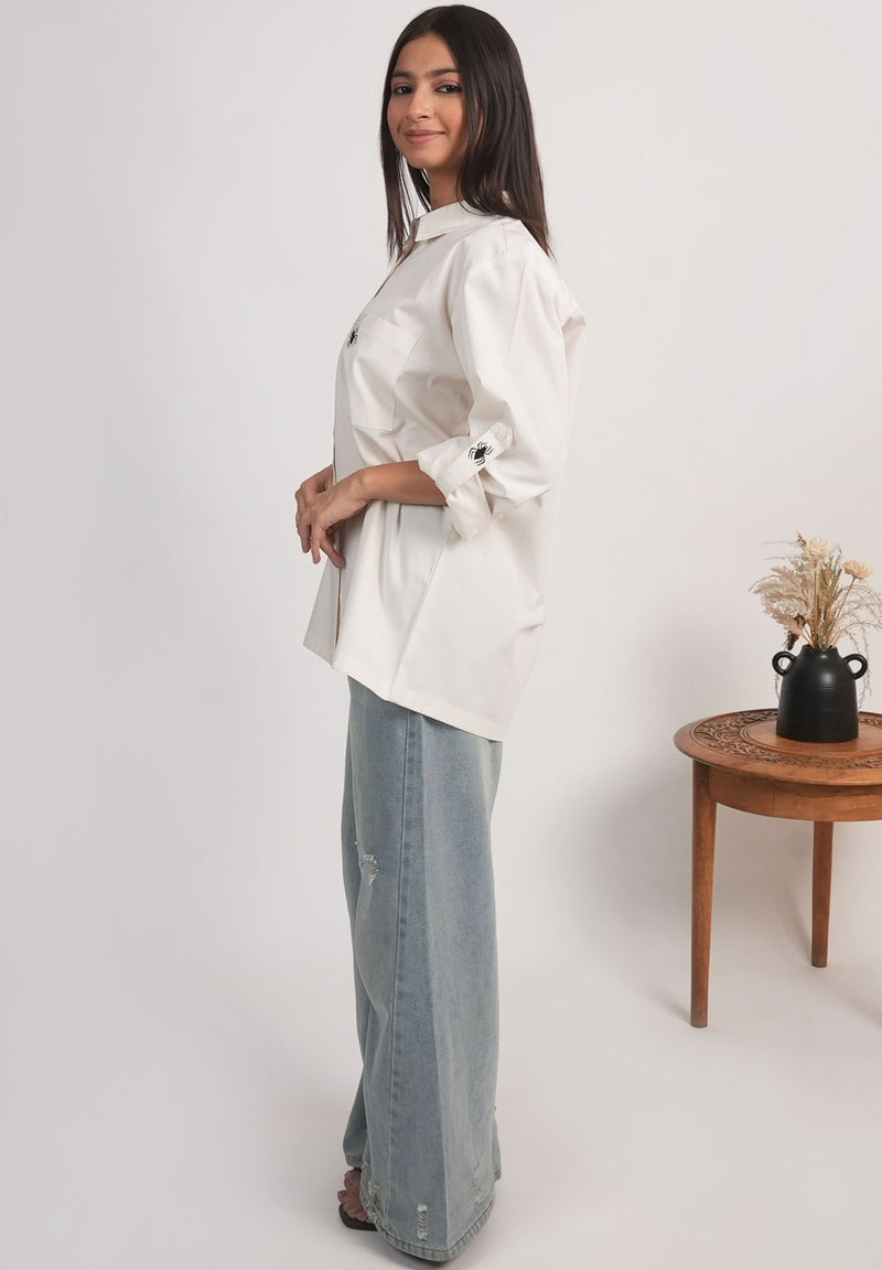 Spider Chic Oversized Shirt – Relaxed Silhouette